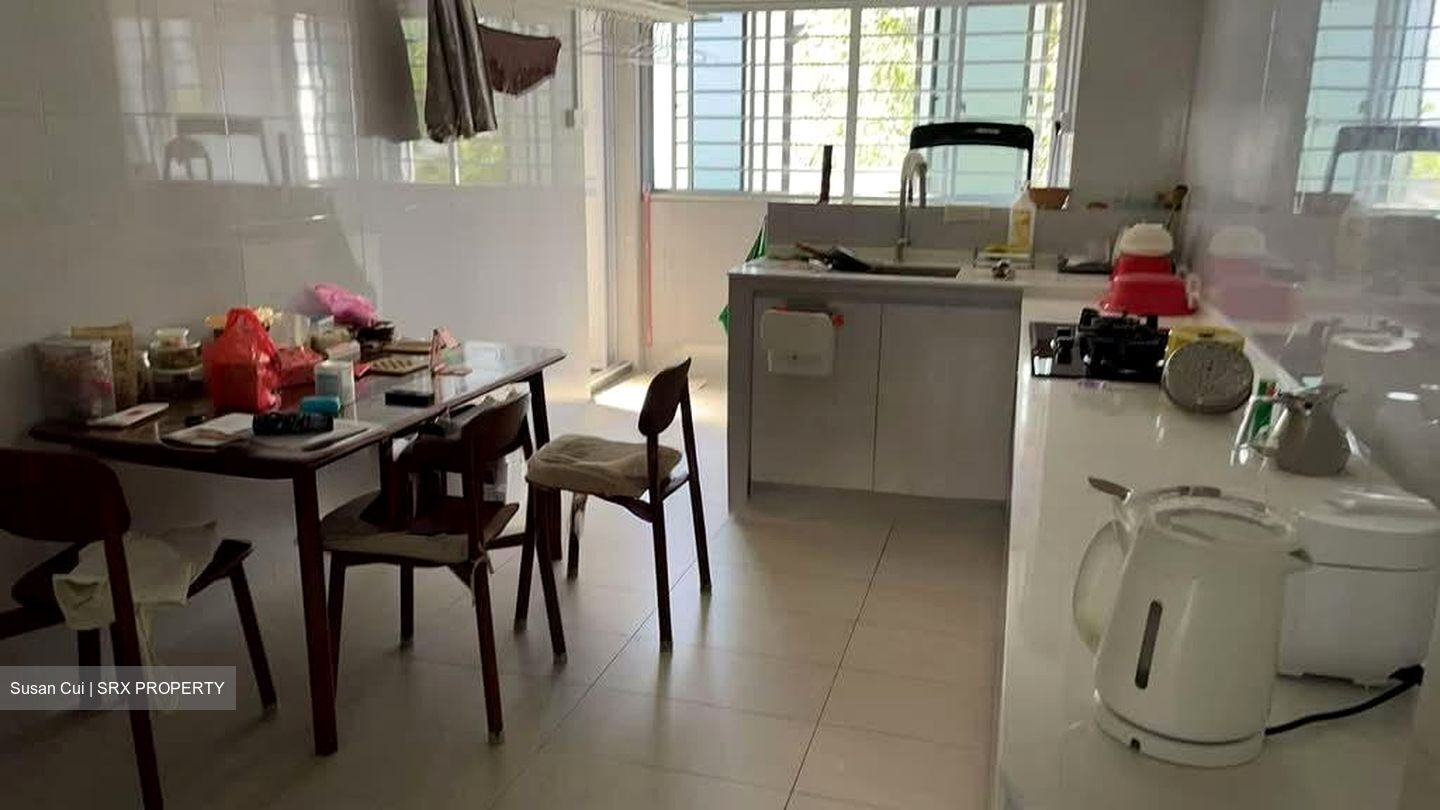 Blk 180 Bukit Batok West Avenue 8 (Bukit Batok), HDB 3 Rooms #601575401